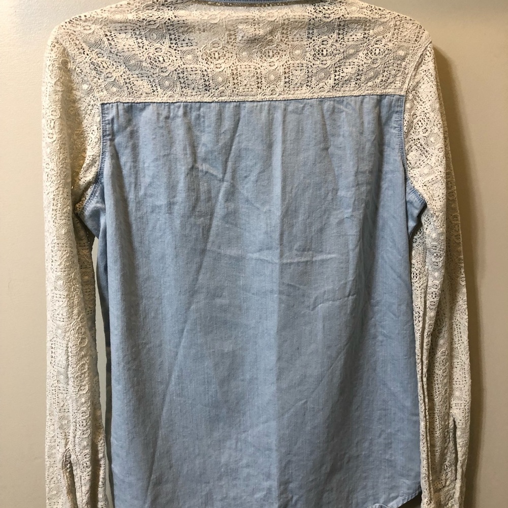 Denim/lace button down - Picture 2 of 4
